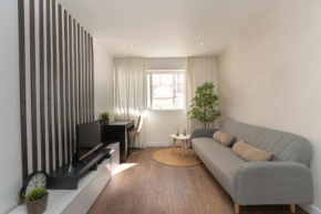 Old Town Apartment 5min to the beach